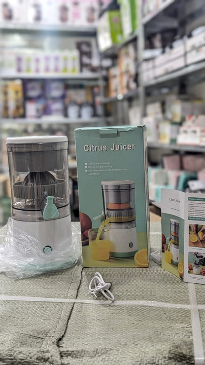Portable Electric Citrus Juicer Rechargeable Orange Juicer Lemon Squeezer with USB Outlet